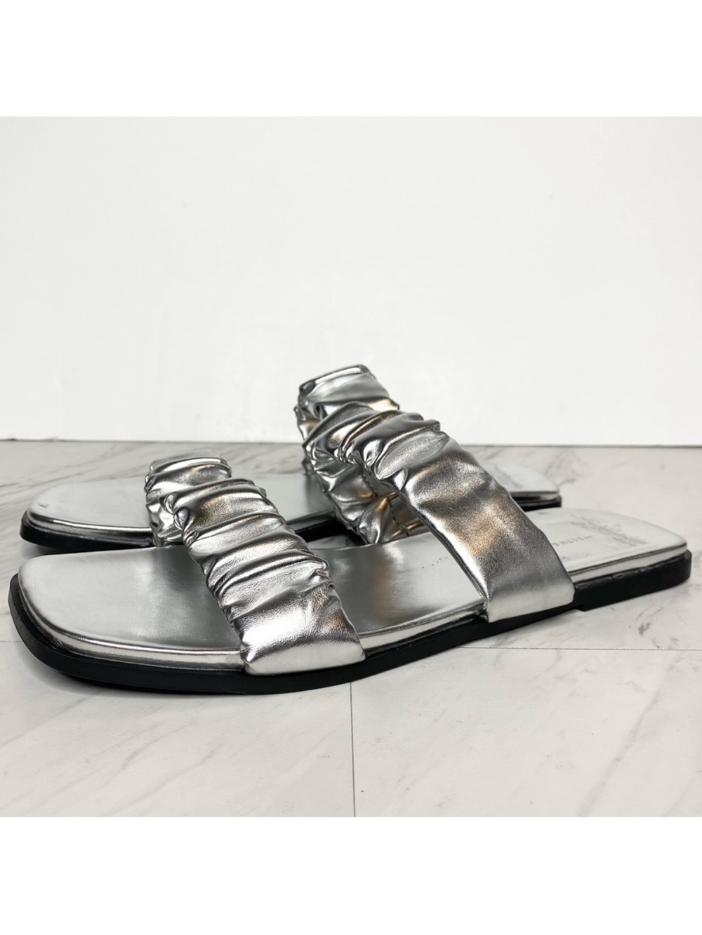 New! 14th & Union Corin Metallic Silver Faux Leather Sandal 8